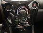 Peugeot 108 1.0 e-VTi Allure | Appe Carplay/Android Auto | Achteruitrij Camera | Airco | Snelheidsbegrenzer | Privacy Glas | 15" LMV |