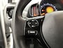 Peugeot 108 1.0 e-VTi Allure | Appe Carplay/Android Auto | Achteruitrij Camera | Airco | Snelheidsbegrenzer | Privacy Glas | 15" LMV |
