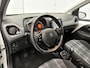 Peugeot 108 1.0 e-VTi Allure | Appe Carplay/Android Auto | Achteruitrij Camera | Airco | Snelheidsbegrenzer | Privacy Glas | 15" LMV |