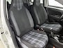 Peugeot 108 1.0 e-VTi Allure | Appe Carplay/Android Auto | Achteruitrij Camera | Airco | Snelheidsbegrenzer | Privacy Glas | 15" LMV |