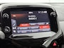 Peugeot 108 1.0 e-VTi Allure | Appe Carplay/Android Auto | Achteruitrij Camera | Airco | Snelheidsbegrenzer | Privacy Glas | 15" LMV |