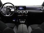Mercedes-Benz A-klasse 250 e Business Solution AMG Limited | Night | Widescreen | 19" multispaaks velgen (hoogglans zwart) | Achteruitrijcamera | Stoelverwarming |