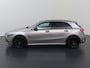 Mercedes-Benz A-klasse 250 e Business Solution AMG Limited | Night | Widescreen | 19" multispaaks velgen (hoogglans zwart) | Achteruitrijcamera | Stoelverwarming |