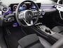 Mercedes-Benz A-klasse 250 e Business Solution AMG Limited | Night | Widescreen | 19" multispaaks velgen (hoogglans zwart) | Achteruitrijcamera | Stoelverwarming |