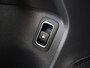 Mercedes-Benz A-klasse 250 e Business Solution AMG Limited | Night | Widescreen | 19" multispaaks velgen (hoogglans zwart) | Achteruitrijcamera | Stoelverwarming |