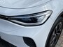 Volkswagen ID.4 Pure 52 kWh / SOH 92%/ AUTOMAAT/ WARMTEPOMP/ PANO/ PARK.SENSOREN V+A/ APP-CONNECT/ ACC/ STUUR+STOELVERWARM./ DIGITAL DASH/ RIJ-MODI/ NAVI/ DAB/ CLIMA/ LED/ 19'' LMV