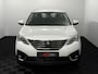 Peugeot 5008 1.2 PureTech Blue Lease Executive 7P Clima, Parkeersensoren, Navi, Cruise control, Apple carplay, Lichtmetalen velgen, Virtual desk