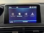 Peugeot 5008 1.2 PureTech Blue Lease Executive 7P Clima, Parkeersensoren, Navi, Cruise control, Apple carplay, Lichtmetalen velgen, Virtual desk