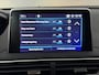 Peugeot 5008 1.2 PureTech Blue Lease Executive 7P Clima, Parkeersensoren, Navi, Cruise control, Apple carplay, Lichtmetalen velgen, Virtual desk