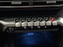 Peugeot 5008 1.2 PureTech Blue Lease Executive 7P Clima, Parkeersensoren, Navi, Cruise control, Apple carplay, Lichtmetalen velgen, Virtual desk