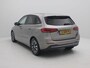 Mercedes-Benz B-klasse 180 Business Solution Plus | Panoramadak | Led Koplampen | Camera | Elektrische Achterklep | Navigatie |