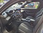 Peugeot e-2008 EV GT 50 kWh | Climate & Cruise Control | Achteruitrijd Camera | AppleCarplay/AndroidAuto |