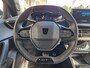 Peugeot e-2008 EV GT 50 kWh | Climate & Cruise Control | Achteruitrijd Camera | AppleCarplay/AndroidAuto |