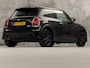 MINI Cooper 3-deurs 1.5 Classic Automaat 136Pk (VIRTUAL COCKPIT, DEALER ONDERHOUDEN, APPLE CARPLAY, GROOT NAVI, UNION JACK ACHTERLICHTEN, CAMERA, SPORTSTOELEN, GETINT GLAS, LEDER, CRUISE, NIEUWSTAAT)