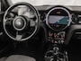 MINI Cooper 3-deurs 1.5 Classic Automaat 136Pk (VIRTUAL COCKPIT, DEALER ONDERHOUDEN, APPLE CARPLAY, GROOT NAVI, UNION JACK ACHTERLICHTEN, CAMERA, SPORTSTOELEN, GETINT GLAS, LEDER, CRUISE, NIEUWSTAAT)