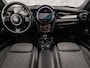 MINI Cooper 3-deurs 1.5 Classic Automaat 136Pk (VIRTUAL COCKPIT, DEALER ONDERHOUDEN, APPLE CARPLAY, GROOT NAVI, UNION JACK ACHTERLICHTEN, CAMERA, SPORTSTOELEN, GETINT GLAS, LEDER, CRUISE, NIEUWSTAAT)