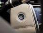 Land Rover Discovery Sport P300e 1.5 S 309Pk Automaat (APPLE CARPLAY, GROOT NAVI, 360 CAMERA, ZWART HEMEL, LEDER, ELEK SPORTSTOELEN, GETINT GLAS, ELEK ACHTERKLEP, NIEUWSTAAT)