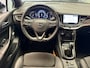Opel Astra 1.2 ULTIMATE NAVIGATIE LEDER/ALCANTARA STOEL, STUUR EN VOORRUITVERWARMING CRUISE CONTROL APPLE CARPLAY/ANDROID RIJSTROOKSENSOREN DODEHOEKSENSOREN PDC ZEER MOOI !!