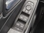 Nissan X-Trail 1.5 e-Power Tekna Automaat / Fabrieksgarantie tot 05-2028<100.000 / Dealer onderhouden / All Season banden / Head Up Display / Adaptief cruise control / Stuur-, Stoel & Achterbank verwarming / Elektrische achterklep /