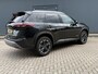 Nissan X-Trail 1.5 e-Power Tekna Automaat / Fabrieksgarantie tot 05-2028<100.000 / Dealer onderhouden / All Season banden / Head Up Display / Adaptief cruise control / Stuur-, Stoel & Achterbank verwarming / Elektrische achterklep /