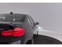 BMW 3-Serie 330e Centennial High Executive M-Sport | Panoramadak | 95% SOH | Org NL | Keyless | Navigatie | Stoelverwarming |