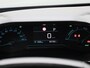 Peugeot e-2008 EV Active Pack 50 kWh | Cruise Control | Keyless | Apple Carplay/Android Auto | Navigatie | DAB |