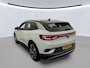 Volkswagen ID.4 Max 77 kWh / SOH 91%/ AUTOMAAT/ TREKHAAK/ PANODAK/ NAVI/ STOELVERWARMING/ CLIMATE/ CRUISE/ MULTIMEDIA