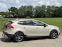 Volvo V40 Cross Country T3 POLAR+ LUXURY AUTOM LEDER BOMVOL EN DE MOOISTE