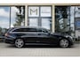 Mercedes-Benz E-klasse Estate 200 184PK Aut. | Business Solution AMG Plus Upgrade Edition | Panoramadak | Burmester | 360 Graden Camera | Stoelventilatie + Verwarming | Luxe Lederen stoelen | Trekhaak |