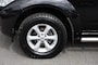 Nissan Navara 2.5 DCI DUBBEL CABIN SE 5 ZITS 4WD VAN