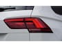 Volkswagen Tiguan 1.5 150pk TSI ACT R-line Keyless Virtual Trekhaak Led 19 inch LM *NL auto* Adap Cruise Stoelverw *93102km*