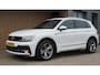 Volkswagen Tiguan 1.5 150pk TSI ACT R-line Keyless Virtual Trekhaak Led 19 inch LM *NL auto* Adap Cruise Stoelverw *93102km*