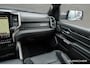 Dodge Ram 1500 5.7 Hemi V8 401Pk 4x4 Crew Cab | Laramie | Luchtvering | Panoramadak | Trekhaak | 22''