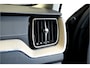 Volvo XC60 2.0 T8 AWD 335kW/456pk Aut8 Plug-in hybrid Inscription Long Range PANORAMADAK + PILOT ASSIST + HARMAN/KARDON + EL.TREKHAAK + 360 CAMERA + SPORTSTOELEN + BLIS + ADAPT.CRUISE + STOEL-&STUURVERWARMING + PARKSENSOREN V&A + 18" LM-VELGEN!!