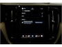Volvo XC60 2.0 T8 AWD 335kW/456pk Aut8 Plug-in hybrid Inscription Long Range PANORAMADAK + PILOT ASSIST + HARMAN/KARDON + EL.TREKHAAK + 360 CAMERA + SPORTSTOELEN + BLIS + ADAPT.CRUISE + STOEL-&STUURVERWARMING + PARKSENSOREN V&A + 18" LM-VELGEN!!