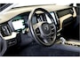 Volvo XC60 2.0 T8 AWD 335kW/456pk Aut8 Plug-in hybrid Inscription Long Range PANORAMADAK + PILOT ASSIST + HARMAN/KARDON + EL.TREKHAAK + 360 CAMERA + SPORTSTOELEN + BLIS + ADAPT.CRUISE + STOEL-&STUURVERWARMING + PARKSENSOREN V&A + 18" LM-VELGEN!!