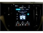 Volvo XC60 2.0 T8 AWD 335kW/456pk Aut8 Plug-in hybrid Inscription Long Range PANORAMADAK + PILOT ASSIST + HARMAN/KARDON + EL.TREKHAAK + 360 CAMERA + SPORTSTOELEN + BLIS + ADAPT.CRUISE + STOEL-&STUURVERWARMING + PARKSENSOREN V&A + 18" LM-VELGEN!!