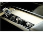 Volvo XC60 2.0 T8 AWD 335kW/456pk Aut8 Plug-in hybrid Inscription Long Range PANORAMADAK + PILOT ASSIST + HARMAN/KARDON + EL.TREKHAAK + 360 CAMERA + SPORTSTOELEN + BLIS + ADAPT.CRUISE + STOEL-&STUURVERWARMING + PARKSENSOREN V&A + 18" LM-VELGEN!!