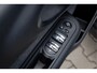 MINI Clubman Cooper Aut. | Chili Business Edition+ | Navigatie | Apple CarPlay | LED | Stoelverwarming | 17" LM Velgen | Afneembare Trekhaak | Parkeersensoren | Comfort Access |