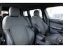 MINI Clubman Cooper Aut. | Chili Business Edition+ | Navigatie | Apple CarPlay | LED | Stoelverwarming | 17" LM Velgen | Afneembare Trekhaak | Parkeersensoren | Comfort Access |
