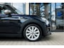 MINI Clubman Cooper Aut. | Chili Business Edition+ | Navigatie | Apple CarPlay | LED | Stoelverwarming | 17" LM Velgen | Afneembare Trekhaak | Parkeersensoren | Comfort Access |