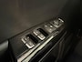 Kia Sportage 1.6 T-GDI DynamicLine | Trekhaak | Panoramadak | Stoel- & Stuurverwarming | Climate Control | 19'' Lichtmetalen Velgen