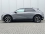Hyundai Ioniq 5 Connect 77.4 kWh / Volledig LED /  Stoelverwarming Voor + Achter / Stuurverwarming / Dynamische Navigatie / Achteruitrijcamera / Elek. Bedienbare Voorstoelen / Climate Control / Parkeersensoren Voor + Achter /