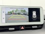 Hyundai Ioniq 5 Connect 77.4 kWh / Volledig LED /  Stoelverwarming Voor + Achter / Stuurverwarming / Dynamische Navigatie / Achteruitrijcamera / Elek. Bedienbare Voorstoelen / Climate Control / Parkeersensoren Voor + Achter /