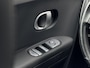 Hyundai Ioniq 5 Connect 77.4 kWh / Volledig LED /  Stoelverwarming Voor + Achter / Stuurverwarming / Dynamische Navigatie / Achteruitrijcamera / Elek. Bedienbare Voorstoelen / Climate Control / Parkeersensoren Voor + Achter /
