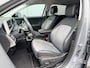 Hyundai Ioniq 5 Connect 77.4 kWh / Volledig LED /  Stoelverwarming Voor + Achter / Stuurverwarming / Dynamische Navigatie / Achteruitrijcamera / Elek. Bedienbare Voorstoelen / Climate Control / Parkeersensoren Voor + Achter /