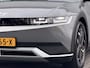 Hyundai Ioniq 5 Connect 77.4 kWh / Volledig LED /  Stoelverwarming Voor + Achter / Stuurverwarming / Dynamische Navigatie / Achteruitrijcamera / Elek. Bedienbare Voorstoelen / Climate Control / Parkeersensoren Voor + Achter /