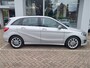 Mercedes-Benz B-klasse 200 AMBITION AUTOMAAT Pano | Dodehoeksensoren | Clima | Trekhaak