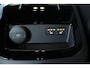 Volvo V60 2.0 T8 Plug-in hybrid AWD Plus Dark | 360º Visual Park Camera | Semi-Elektrische Trekhaak | Stoelverwarming Voor + Achter | Harman Kardon Premium Audio | Google Infotainment |
