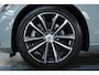 Volvo V60 2.0 T8 Plug-in hybrid AWD Plus Dark | 360º Visual Park Camera | Semi-Elektrische Trekhaak | Stoelverwarming Voor + Achter | Harman Kardon Premium Audio | Google Infotainment |